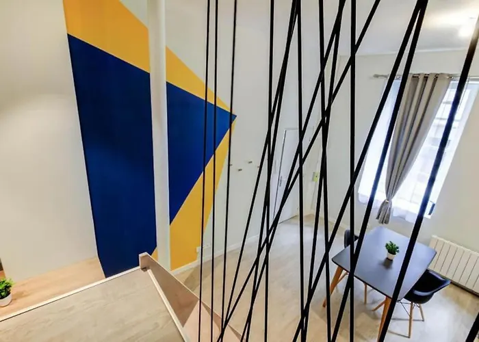 Le Berlier 60M2 + Cour Privee - Centre Historique