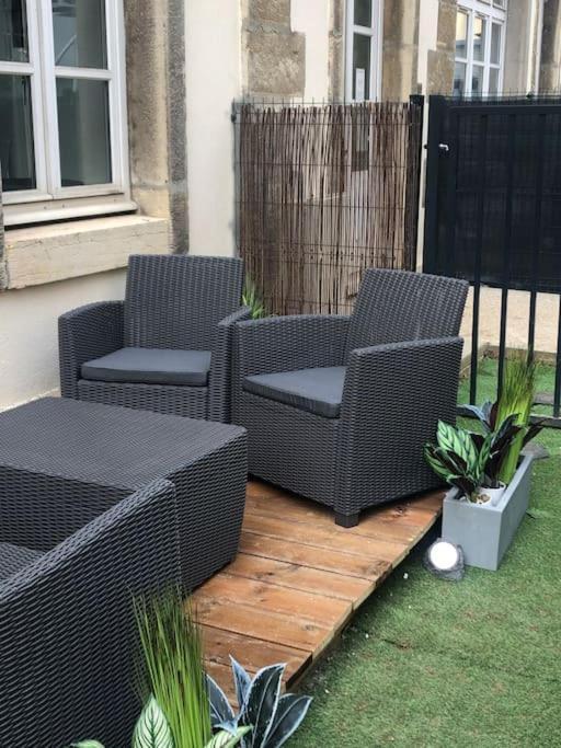 Appartement Le Berlier 60m2 + Cour Privee - Centre Historique