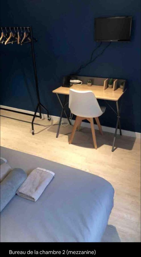 Le Berlier 60m2 + Cour Privee - Centre Historique *